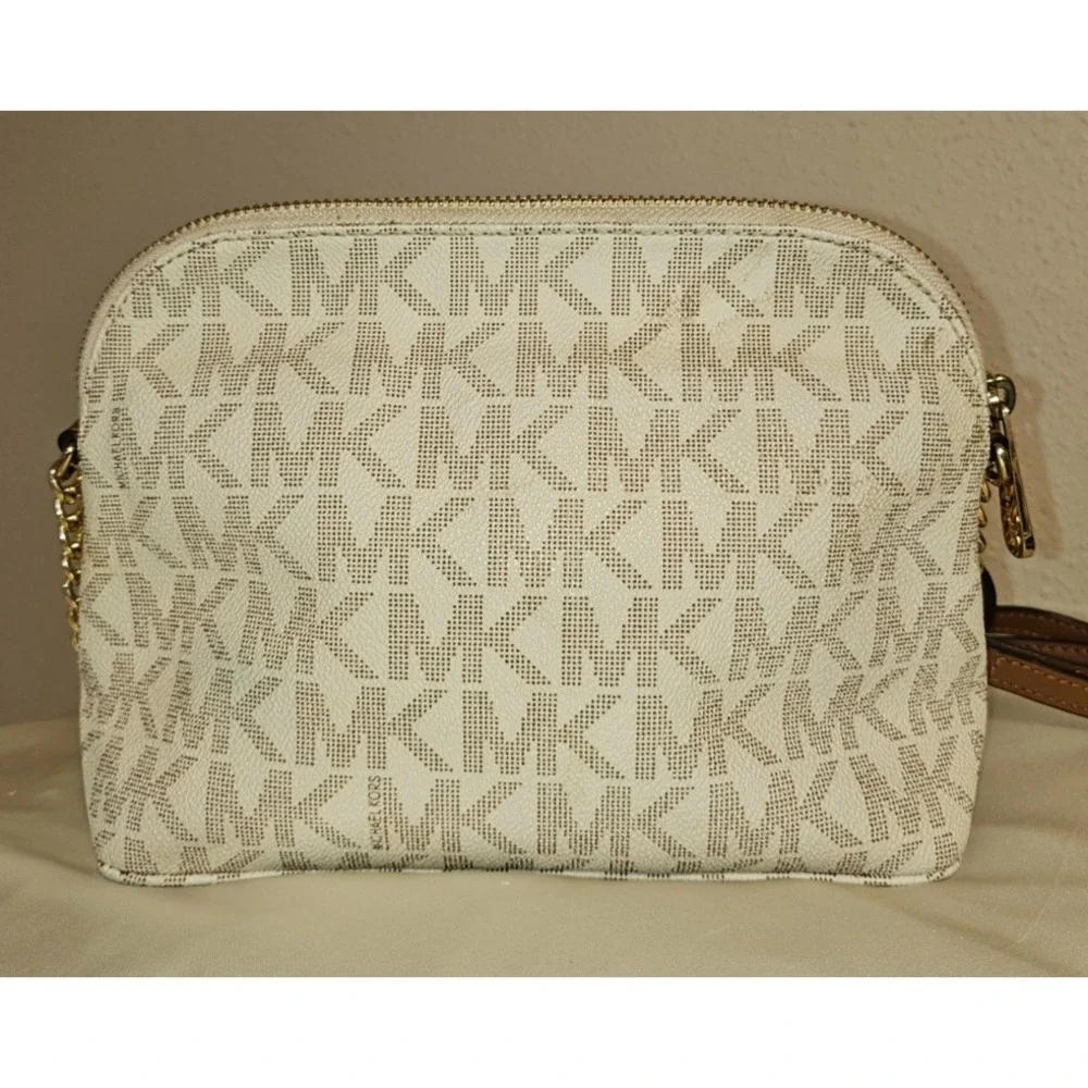 Michael Kors Cindy Large Dome Crossbody Bag 